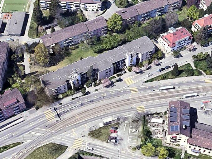 Study on material intensity and greenhouse gas emissions of different renovation strategies